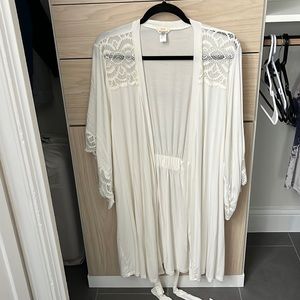 Eberjey white robe size small